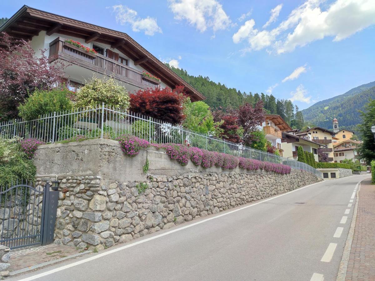 Appartamento Con Giardino Carisolo Exteriör bild